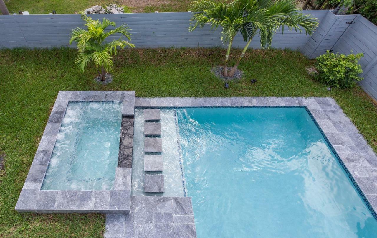 Casa Hermes Wilton Manor - Gay Guesthouse Wilton Manors エクステリア 写真