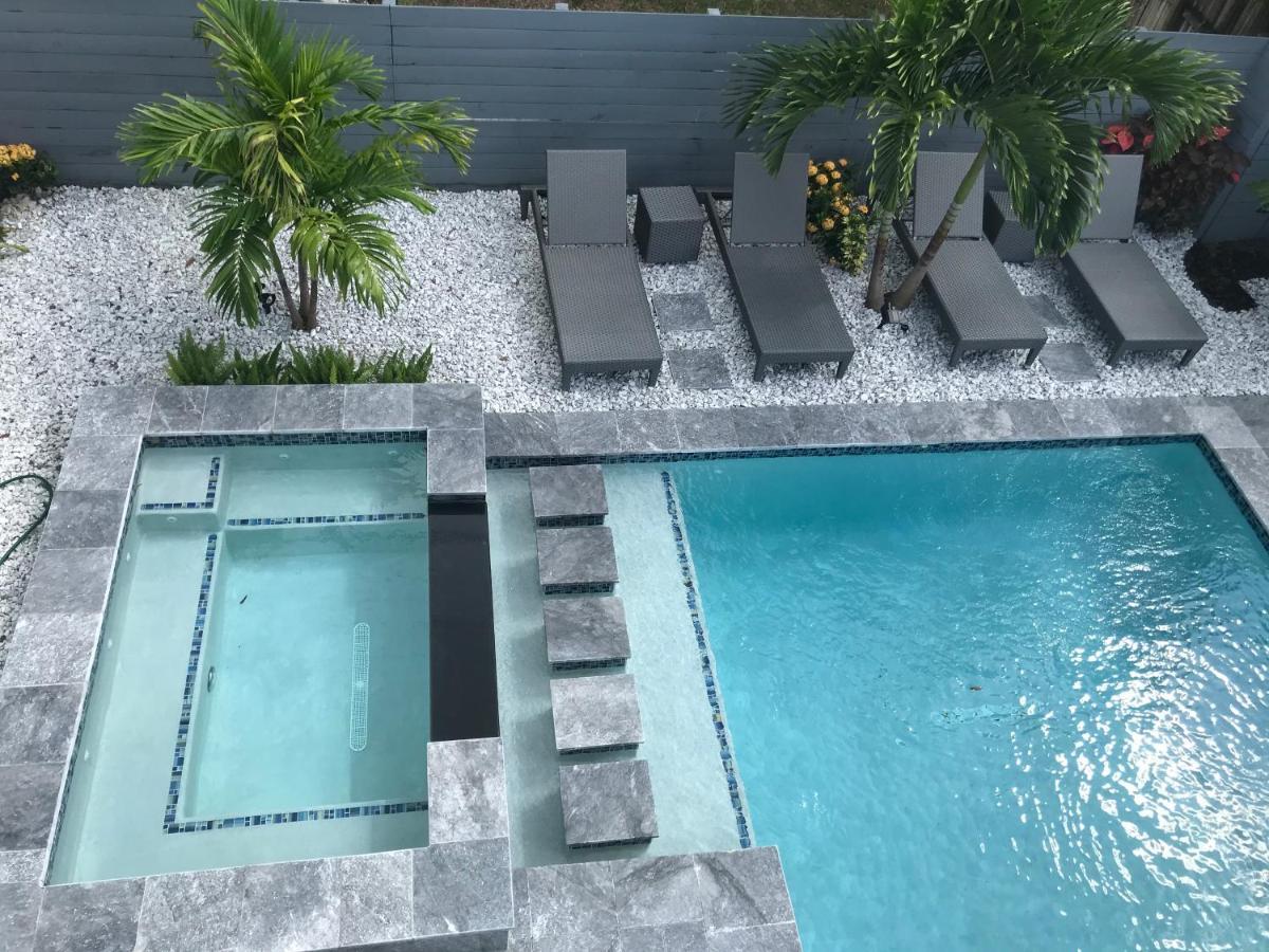 Casa Hermes Wilton Manor - Gay Guesthouse Wilton Manors エクステリア 写真